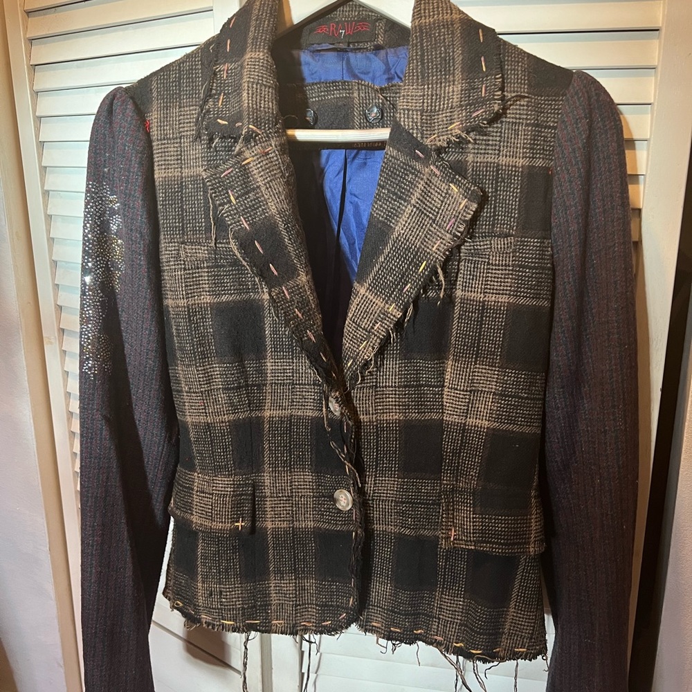 Raw 7 Distressed Blazer